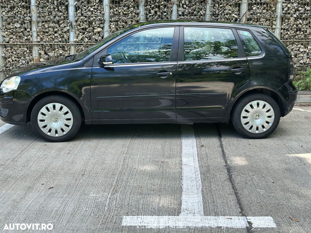 Volkswagen Polo 1.4 TDI Blue Motion Technology Lounge - 8