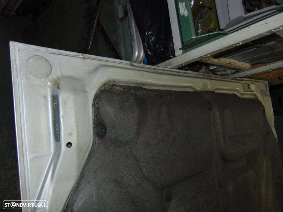 Isuzu trooper capot - 6