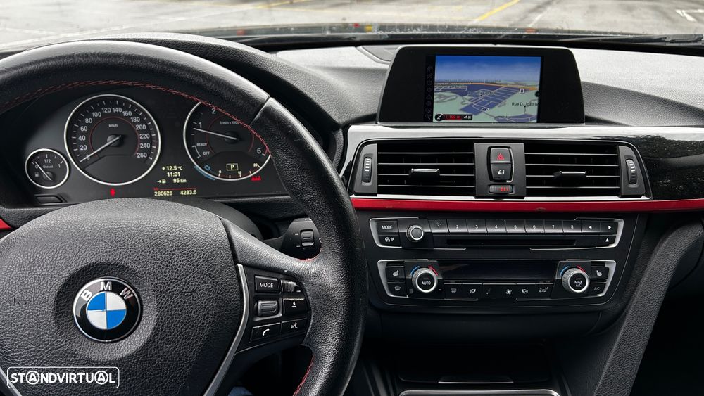 BMW 320 d Aut. Sport Line - 6