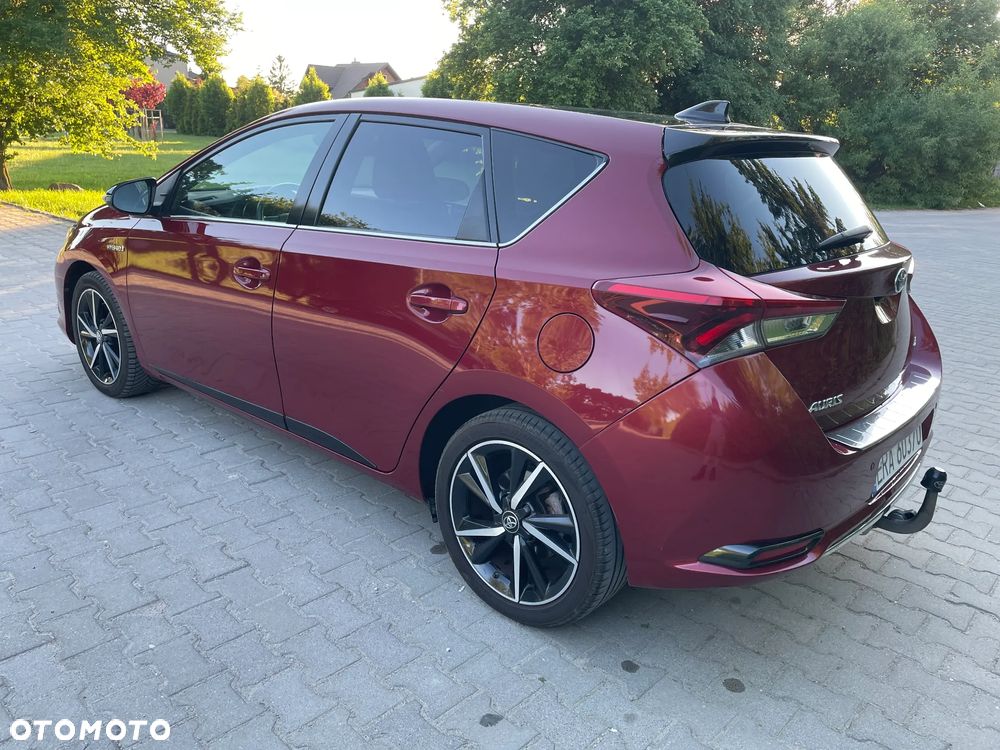 Toyota Auris - 5