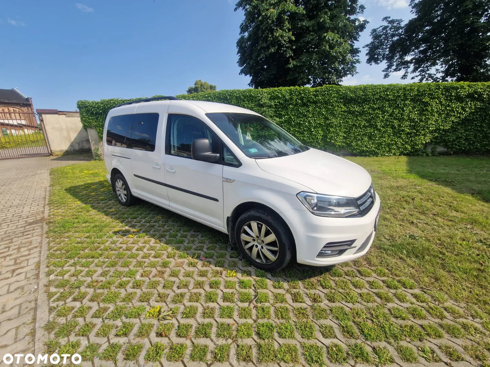 Volkswagen Caddy 2.0 TDI Comfortline - 2