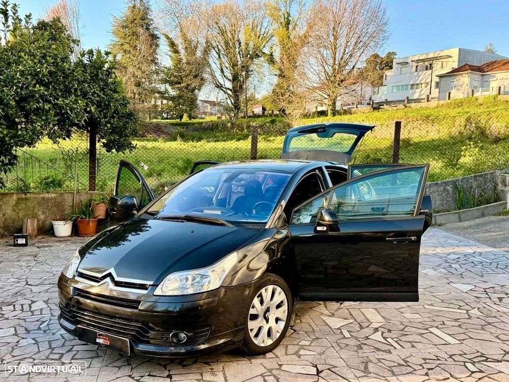 Citroën C4 1.4 16V SX RFM - 2