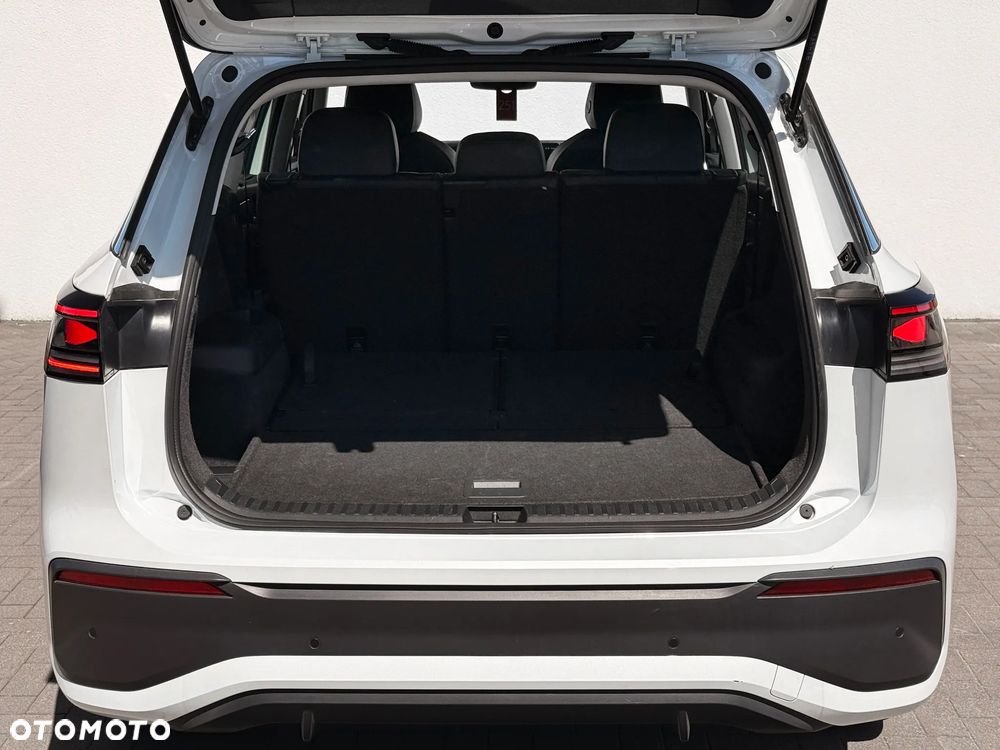 Volkswagen Tayron 1.5 eTSI OPF DSG Life - 16