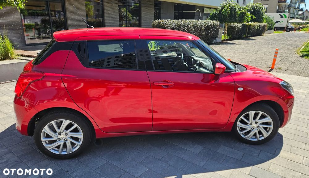 Suzuki Swift 1.2 Dualjet SHVS Premium Plus - 17