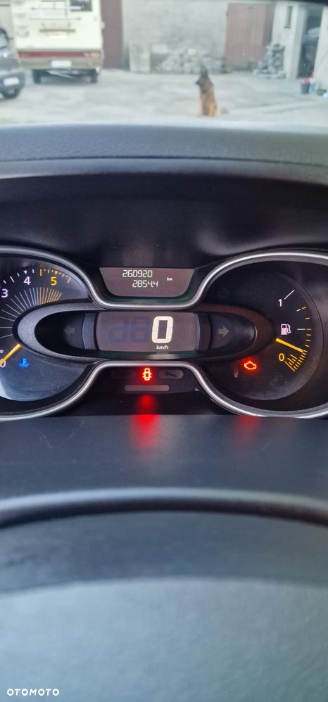 Renault Trafic - 14