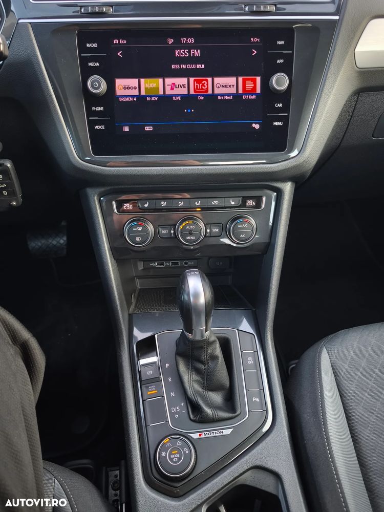 Volkswagen Tiguan 2.0 TDI SCR 4MOTION (BlueMotion Techn.) DSG Comfortline - 38