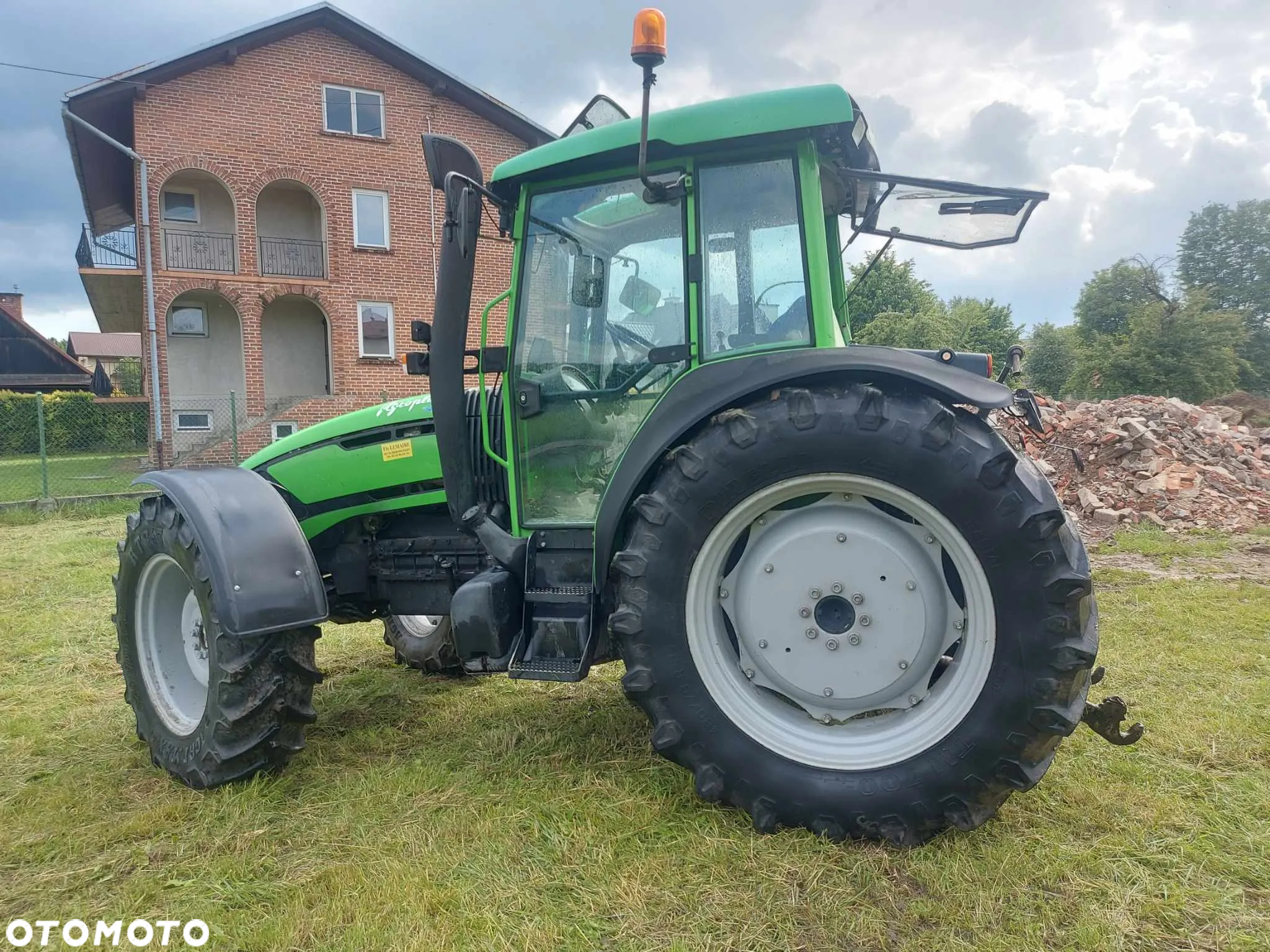 Deutz-Fahr AGROPLUS - 7