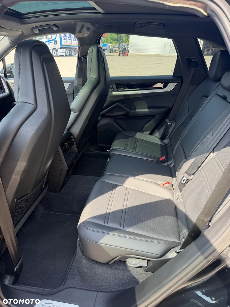Porsche Cayenne S Tiptronic S - 11