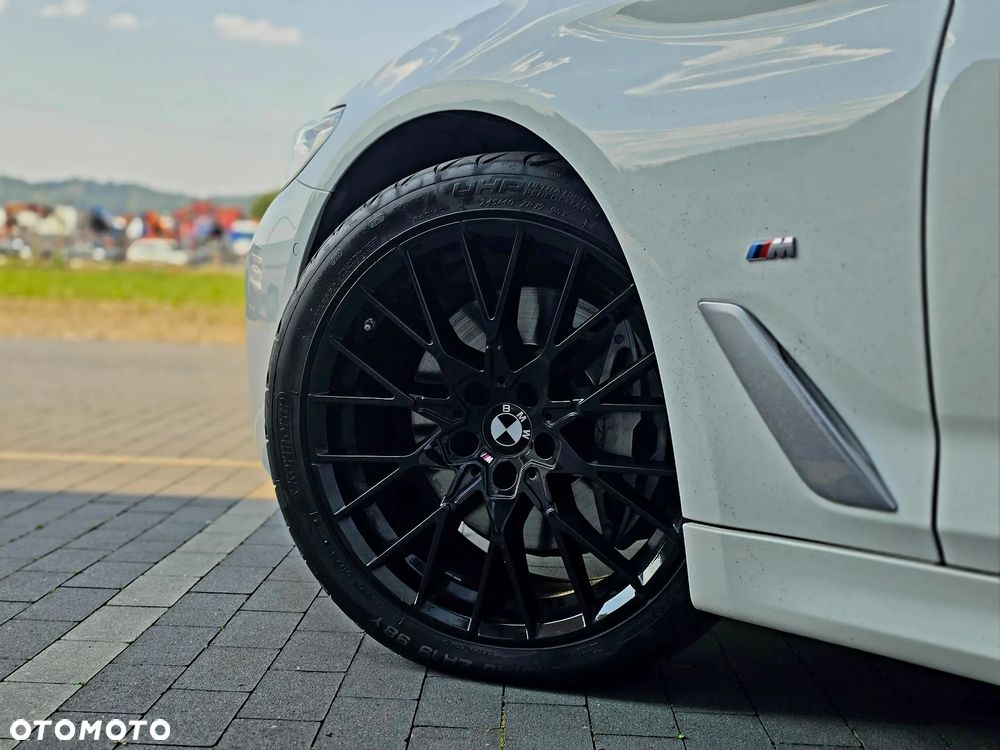 BMW Seria 5 540d xDrive M Sport Edition - 6