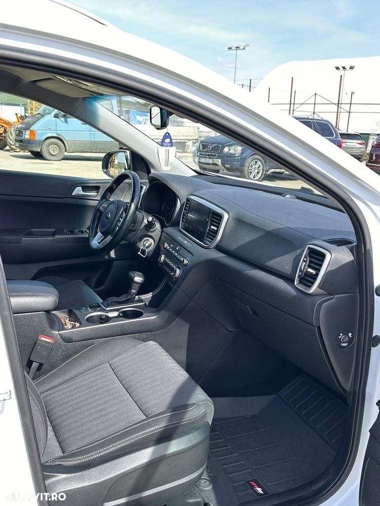 Kia Sportage 1.6 DSL MHEV 7DCT HP 4x2 Plus - 7