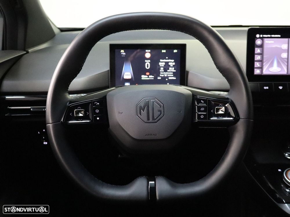 MG MG4 64 kWh Luxury - 9