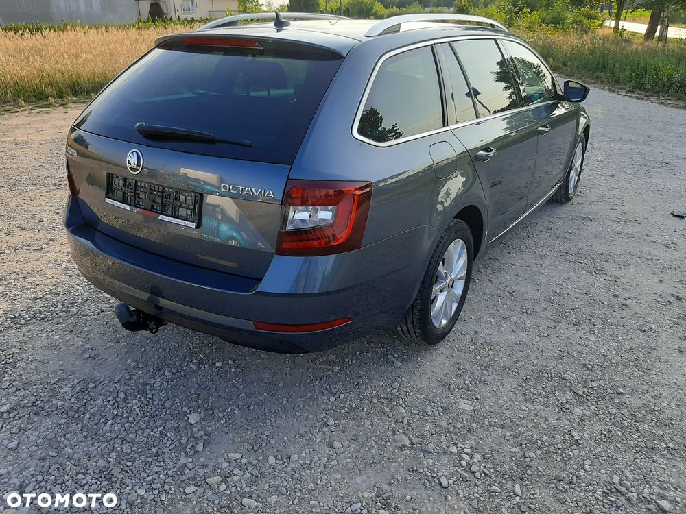 Skoda Octavia 1.6 TDI Sport Edition - 3