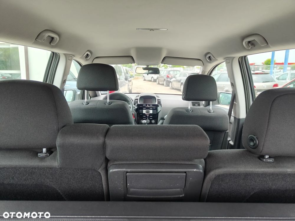 Opel Zafira - 29