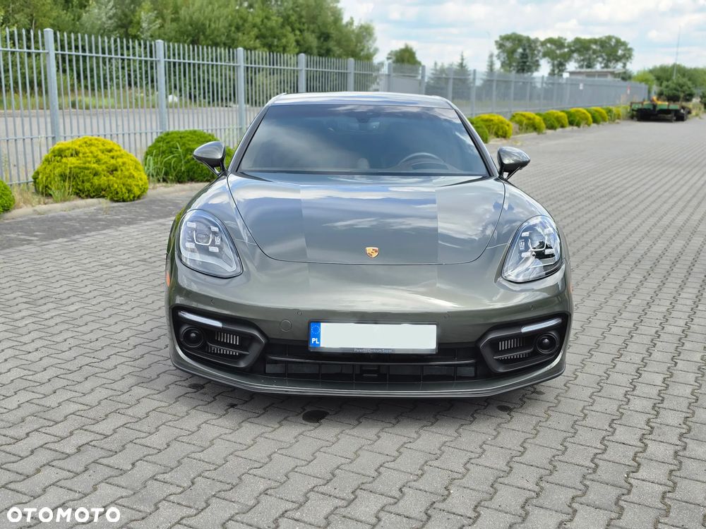 Porsche Panamera 4 Platinum Edition - 22