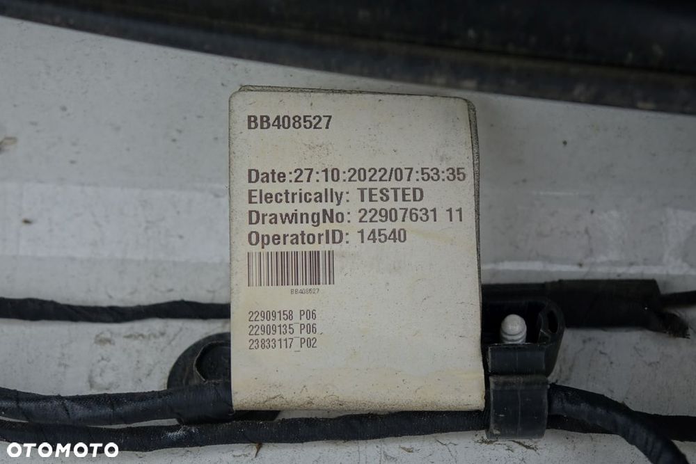 Volvo FH 500 GLOBETROTTER XL / I-SAVE / STANDARD / AUTOMAT / EURO 6 / KLIMATYZACJA POSTOJOWA / LODÓWKA / LED / NAVI / 2 ZBIORNIKI - 37