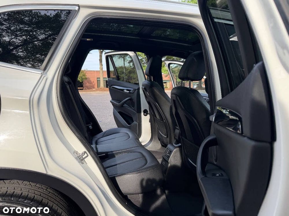 BMW X1 - 19