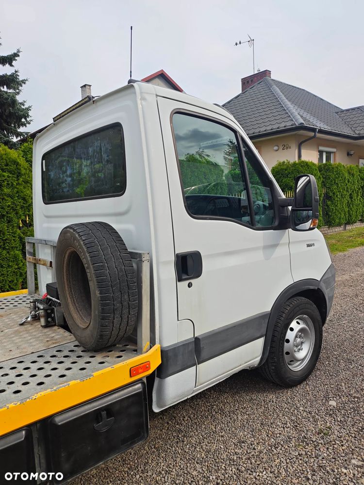 Iveco DAILY  35S11 - 6