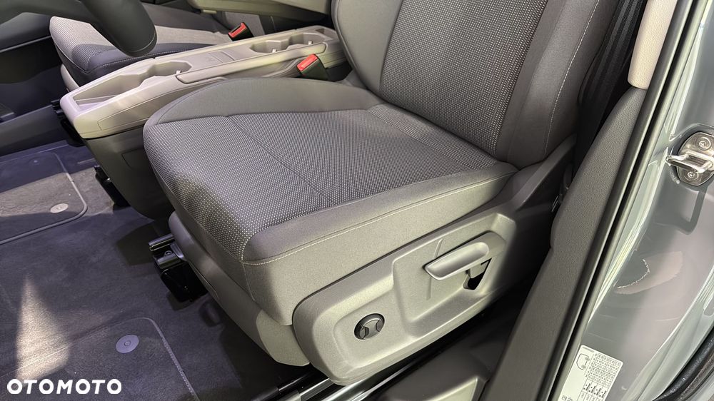 Volkswagen Multivan 1.5 eHybrid PHEV 180kW 4Motion L2 Life DSG - 13