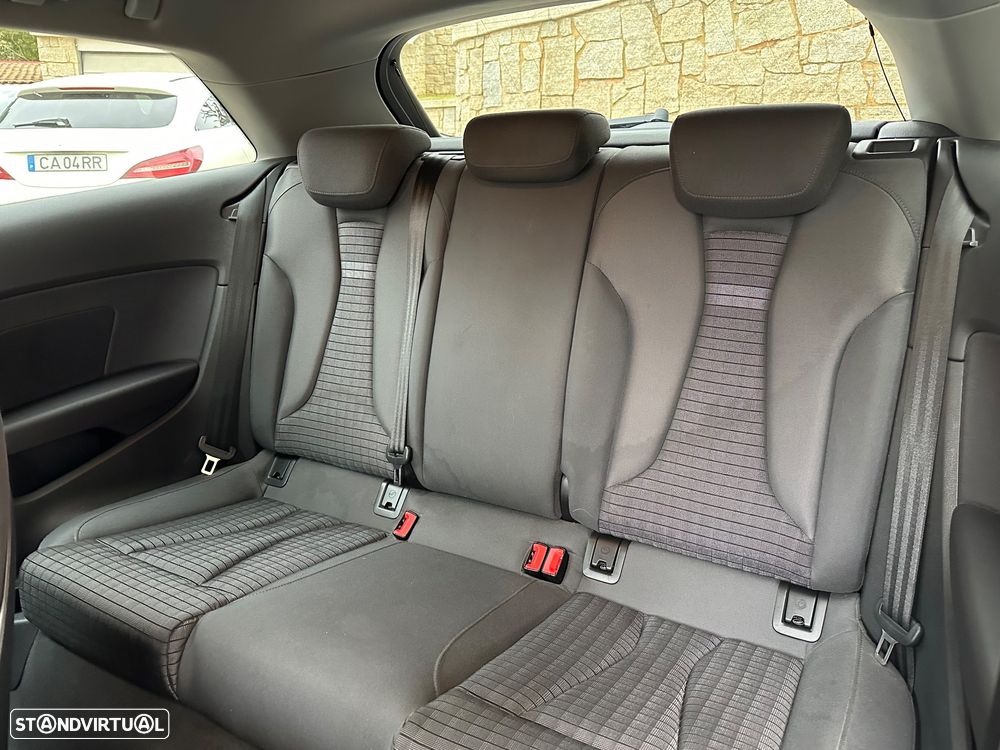 Audi A3 1.6 TDI Sport - 21