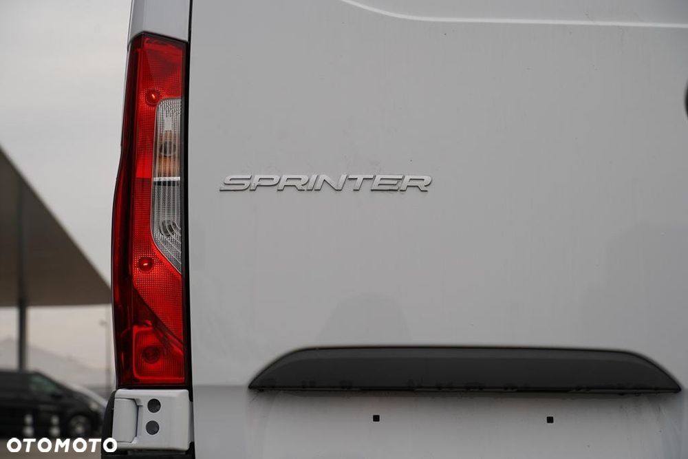 Mercedes-Benz Sprinter 315 CDI Standard BASE 9G-Tronic 9m3 - 26