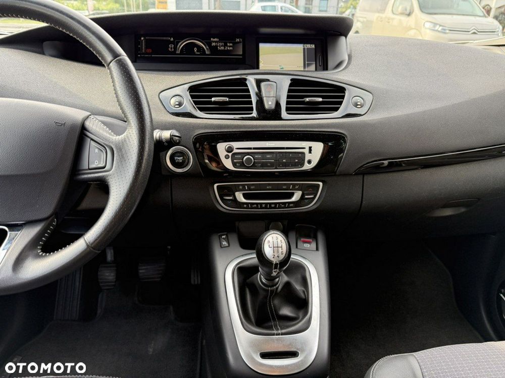 Renault Scenic 1.6 dCi Bose - 16