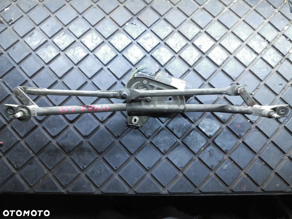 VW PASSAT B5 PRZED LIFTEM MECHANIZM WYCIERACZEK EUROPA - 1