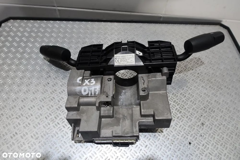 MAZDA CX-3 PRZEŁĄCZNIK ZESPOLONY MANETKI B63C675S1 - 2