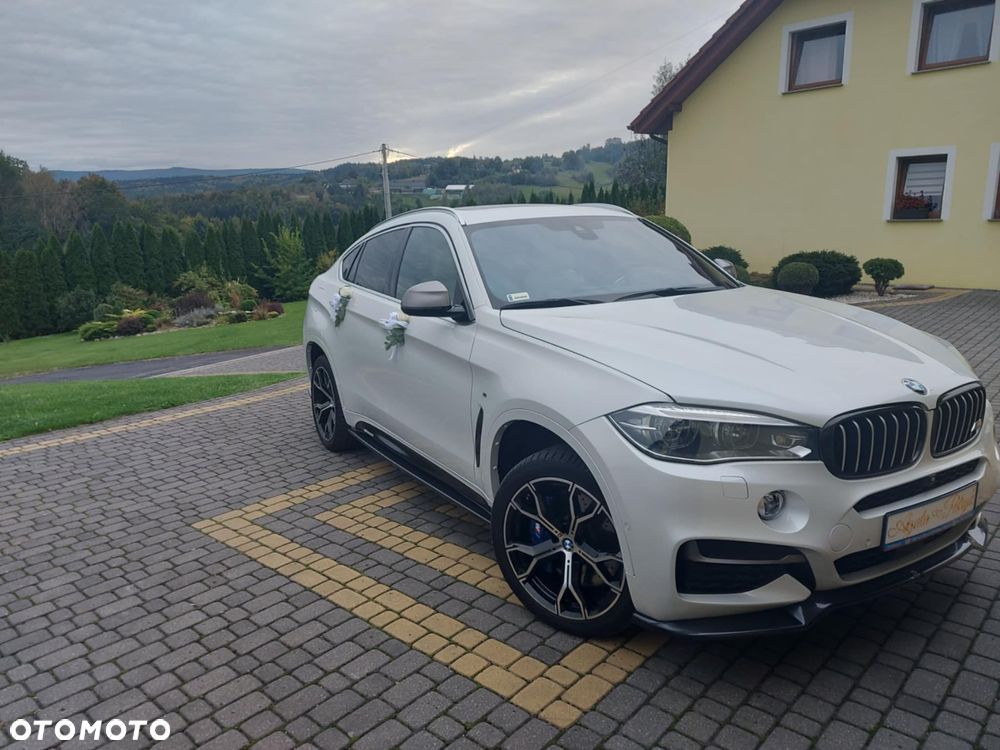 BMW X6 M50d - 25