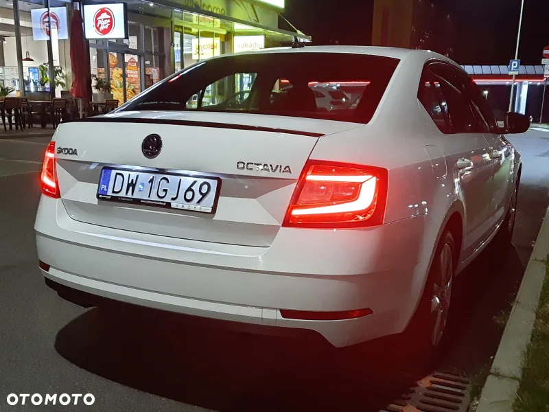 Skoda Octavia 1.5 TSI ACT Style - 32
