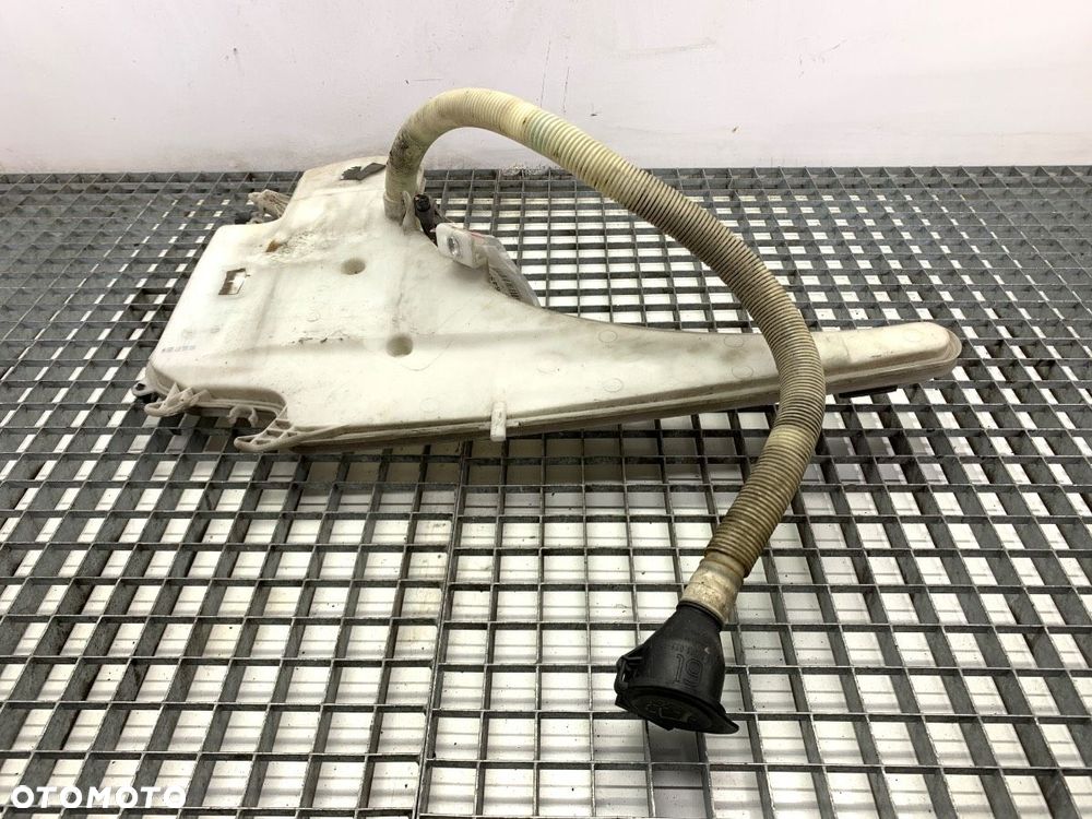 ZBIORNIK SPRYSKIWACZY  BMW 1 (E87) 2003 - 2013 116 i 90 kW [122 KM] benzyna 2007 - 2011 7124231 - 1