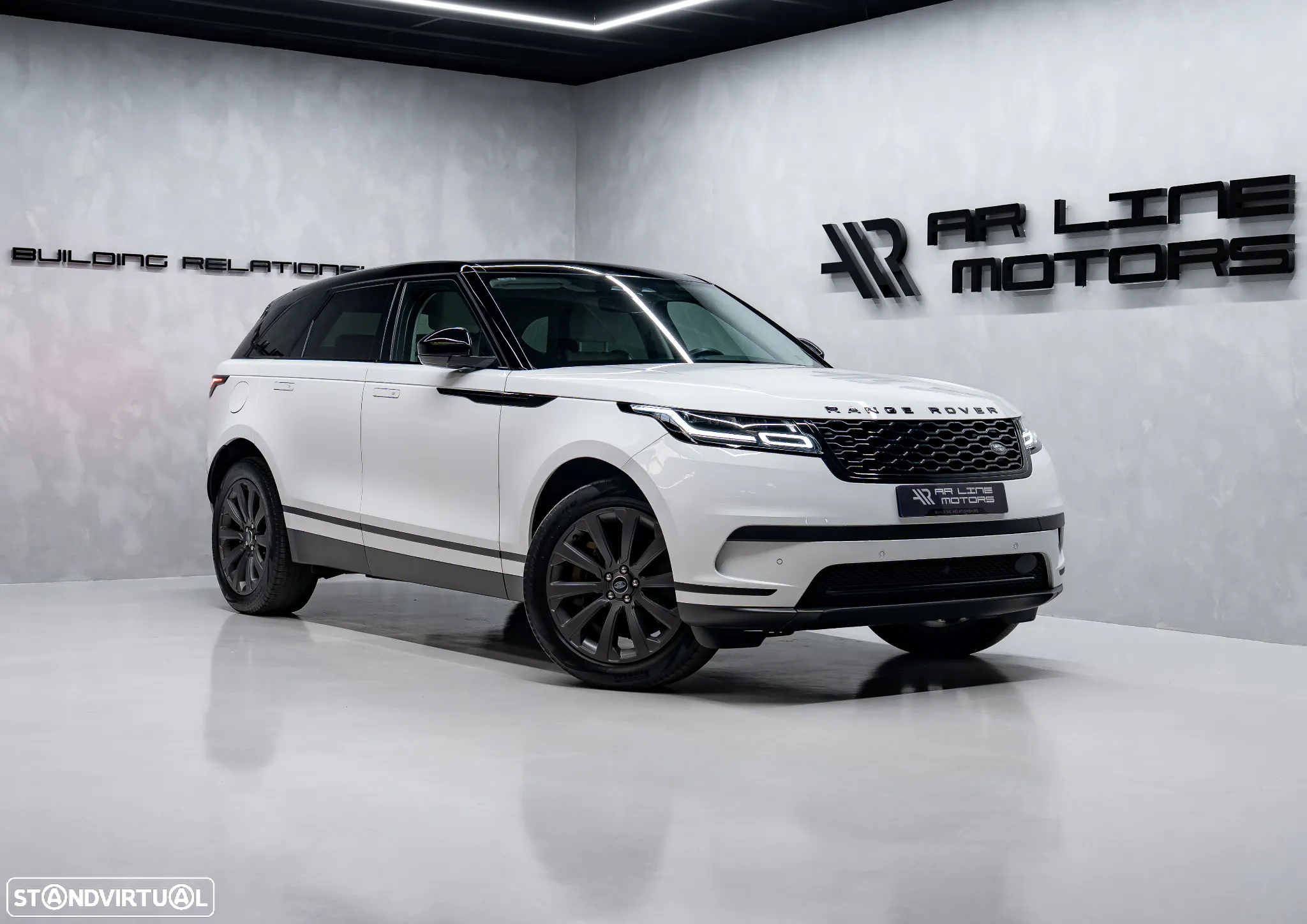 Land Rover Range Rover Velar 2.0 P400e AWD R-Dynamic SE - 3