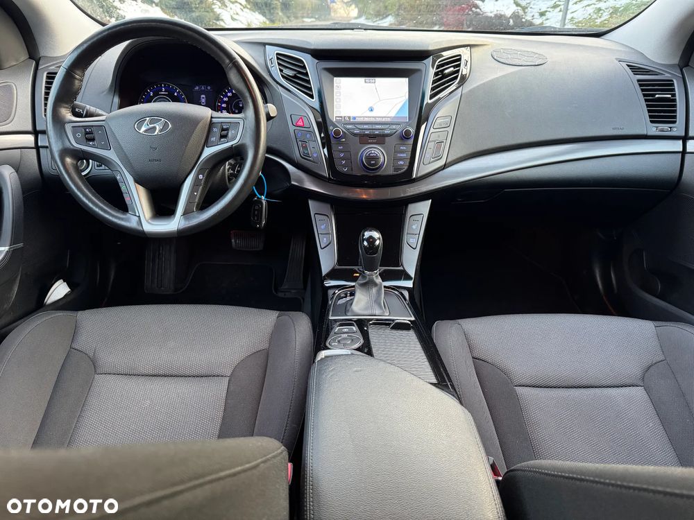 Hyundai i40 1.6 CRDi Premium DCT - 13