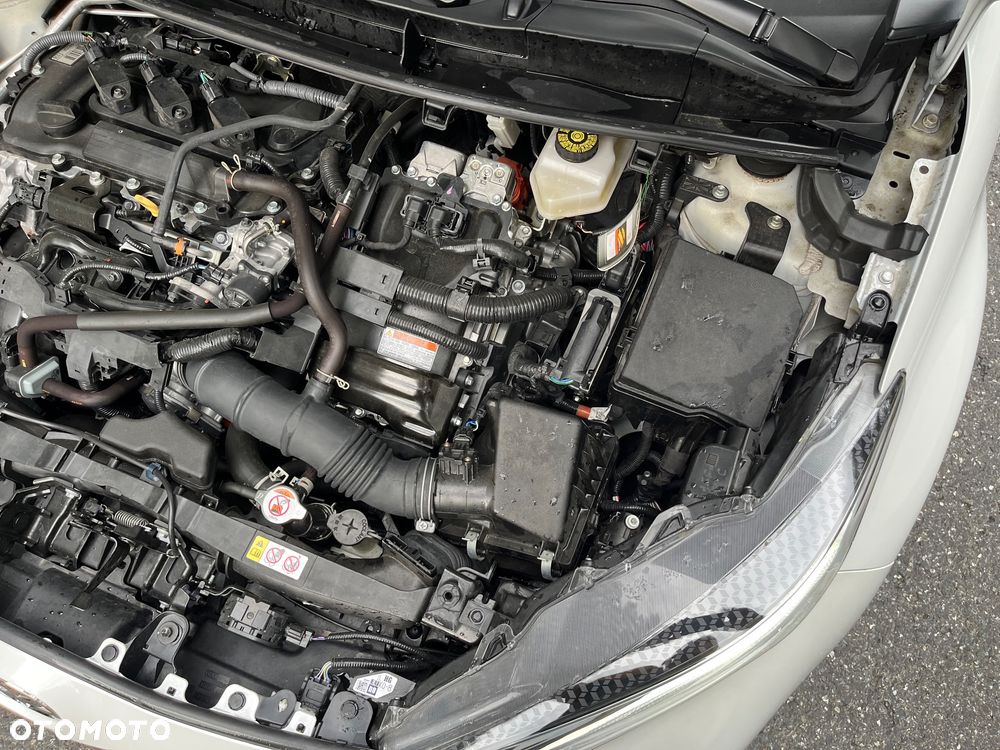 Toyota Yaris Hybrid 1.5 Executive - 16