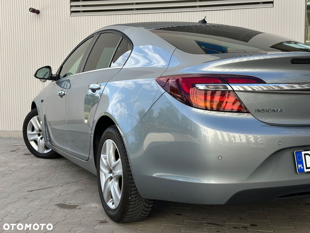 Opel Insignia 1.4 T Edition S&S - 24