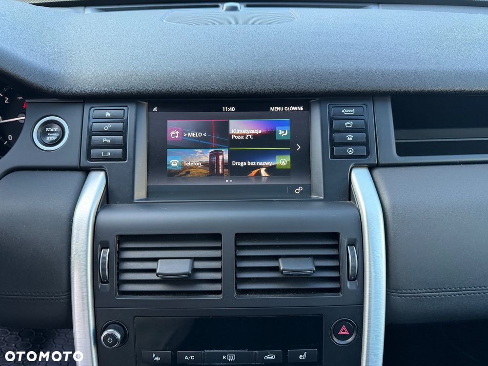 Land Rover Discovery Sport 2.0 TD4 HSE - 32