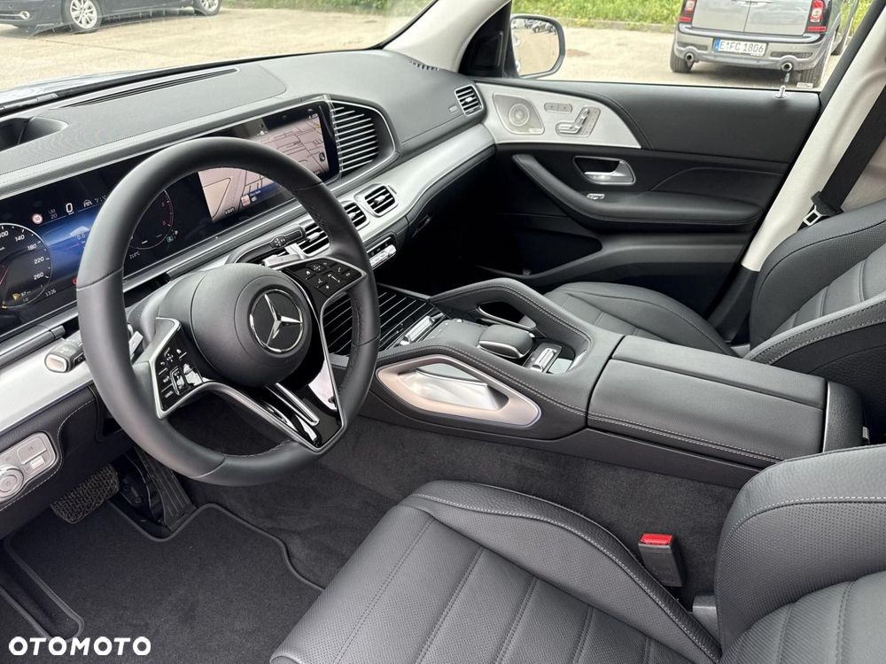 Mercedes-Benz GLE - 11