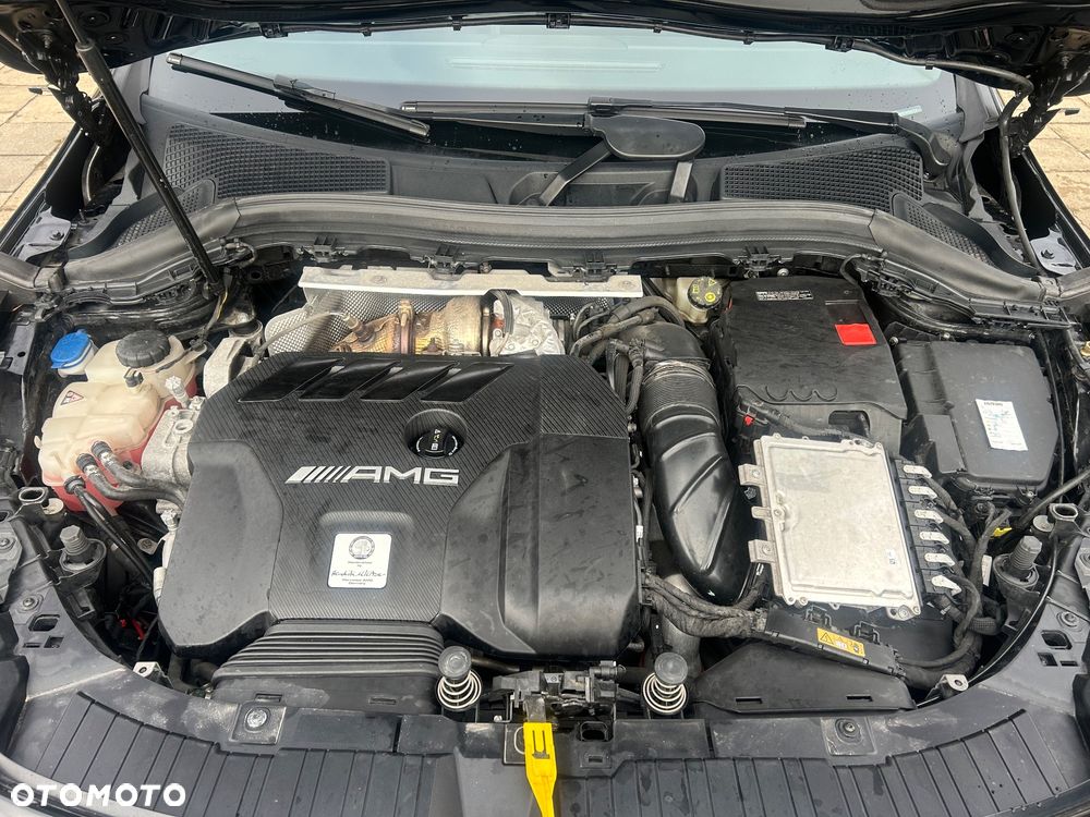 Mercedes-Benz GLA AMG 45 4Matic+ AMG Speedshift DCT 8G - 16