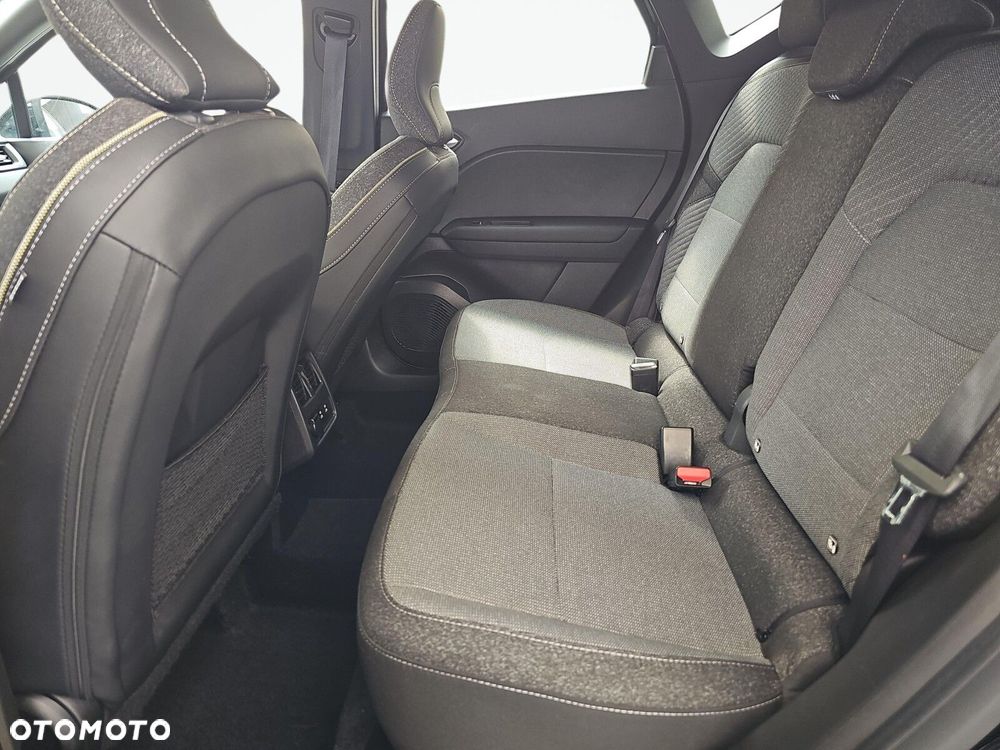 Renault Captur - 25