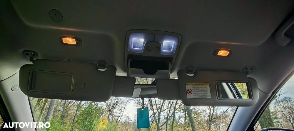 Hyundai ix35 2.0 CRDI 4WD Automatik Premium - 16