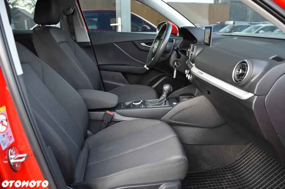 Audi Q2 30 TFSI S tronic design - 14