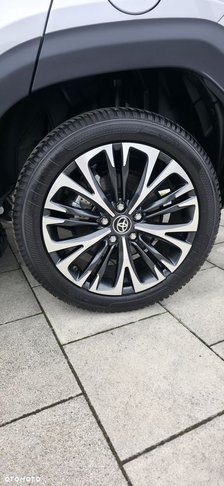 Toyota Yaris Cross - 32