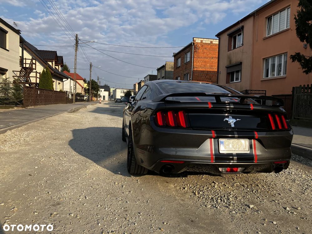 Ford Mustang 3.7 V6 - 13