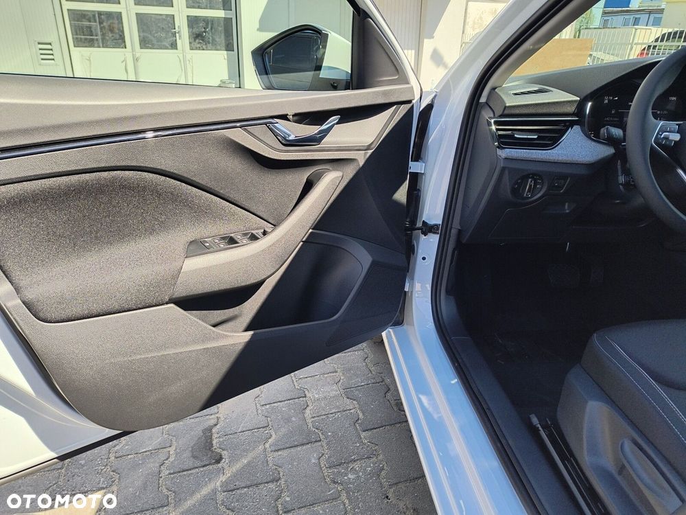 Skoda Scala 1.0 TSI Drive DSG - 11
