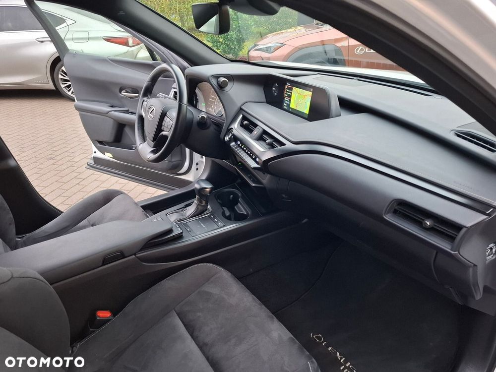 Lexus UX 200 Optimum 2WD - 19