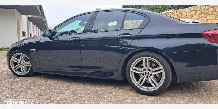 BMW 525 d Auto - 10