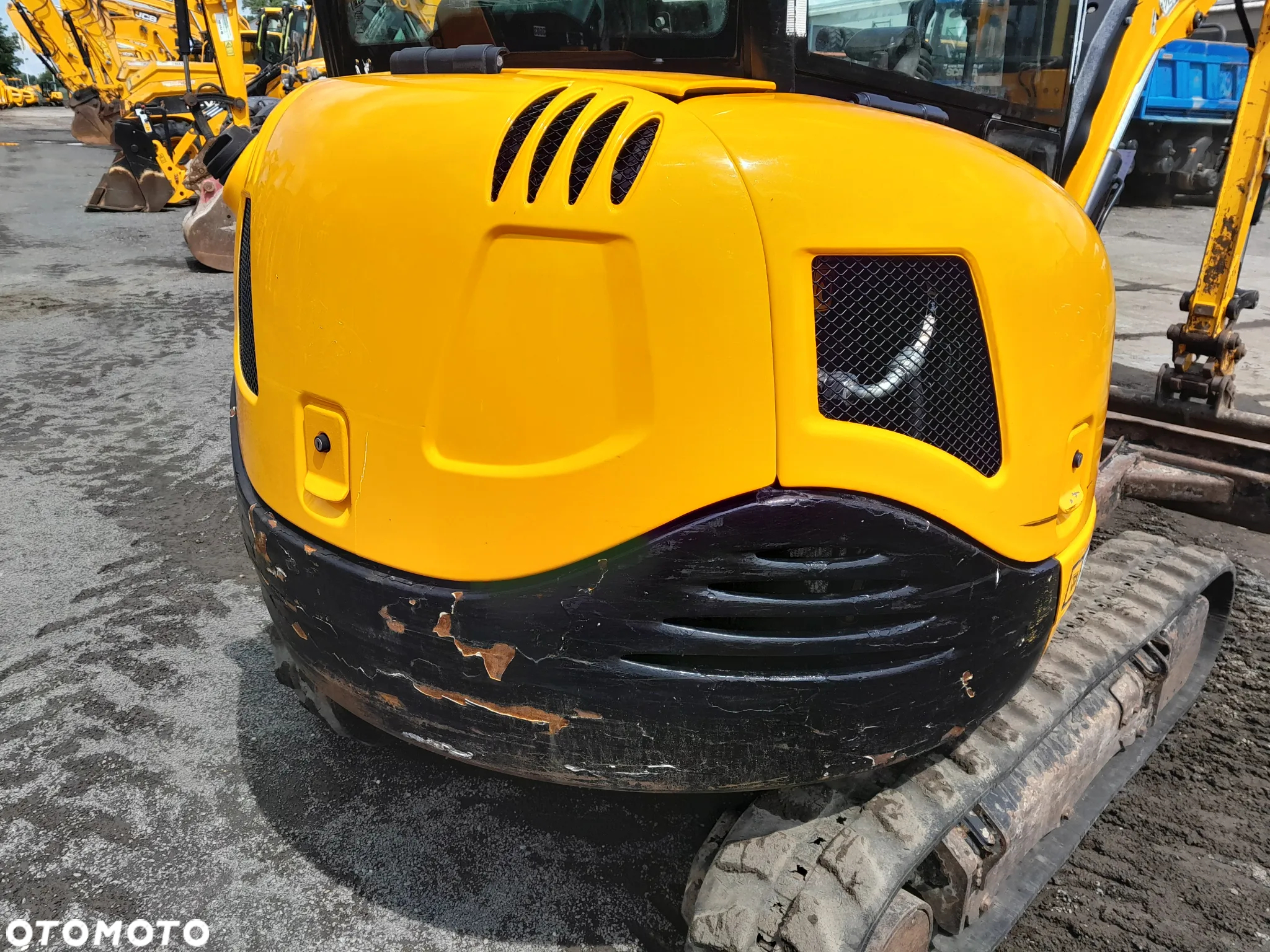 JCB 8026 - 10