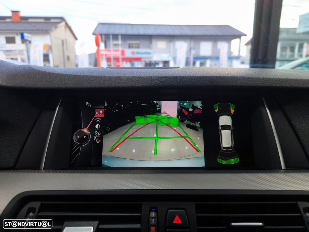 BMW 525 d Pack M Auto - 17