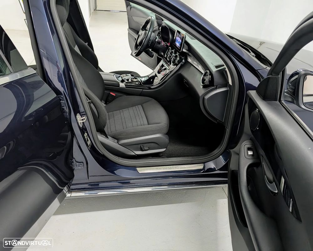 Mercedes-Benz C 180 d Avantgarde Aut. - 19
