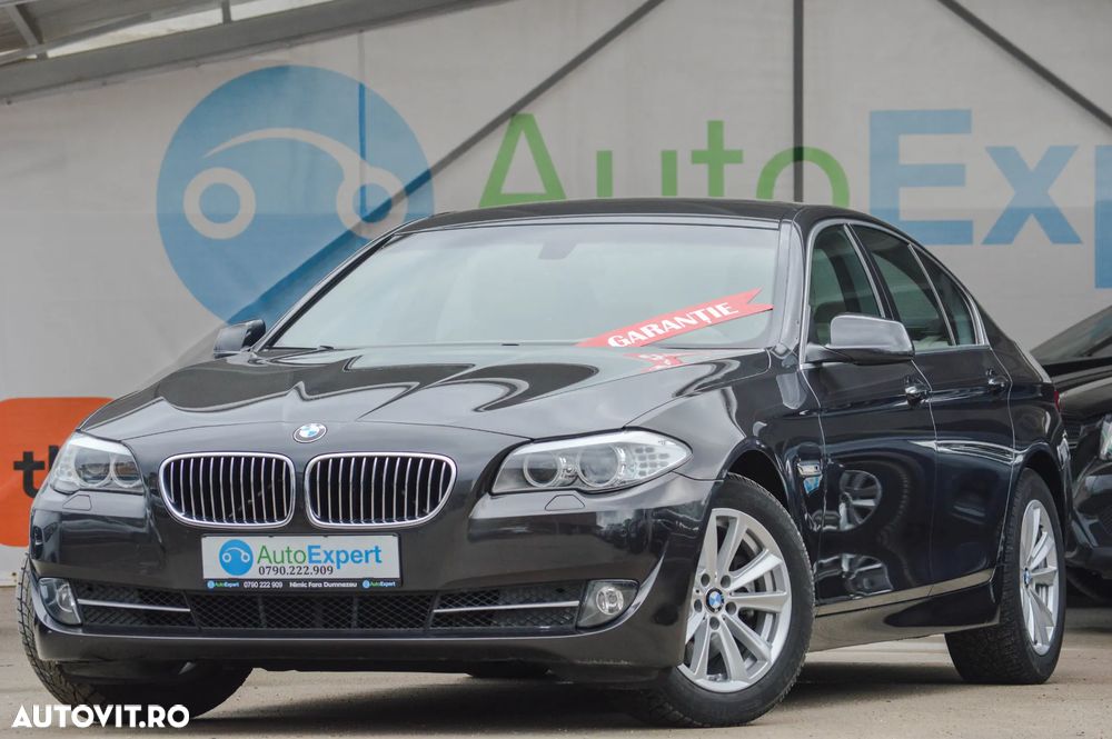 BMW Seria 5 520d Aut. Luxury Line - 15