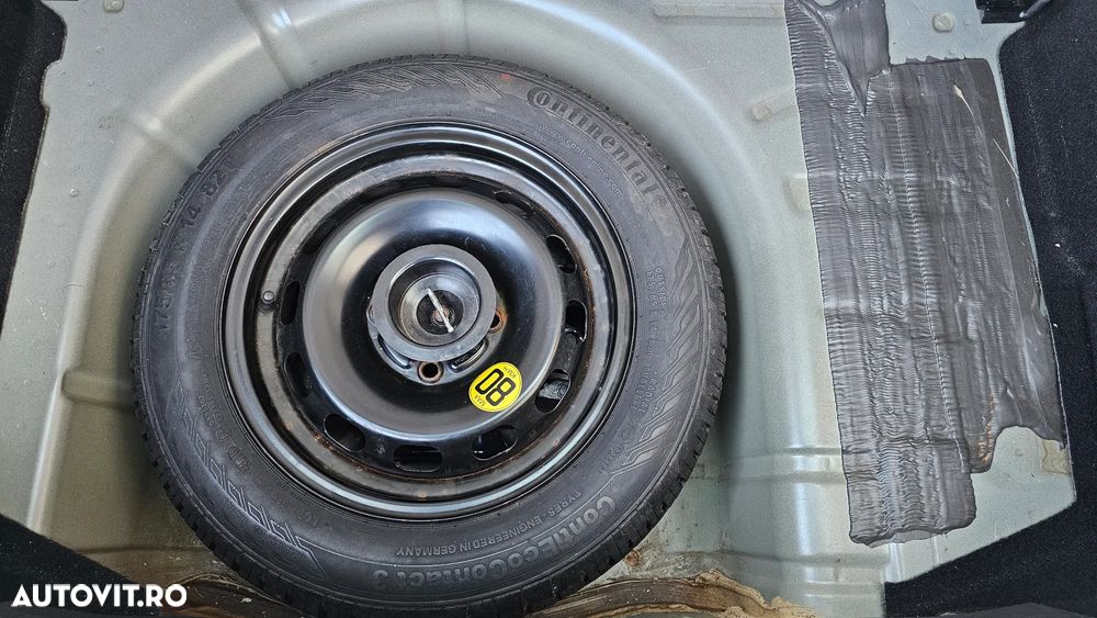 Ford Fiesta 1.0 EcoBoost Start-Stop Titanium - 21